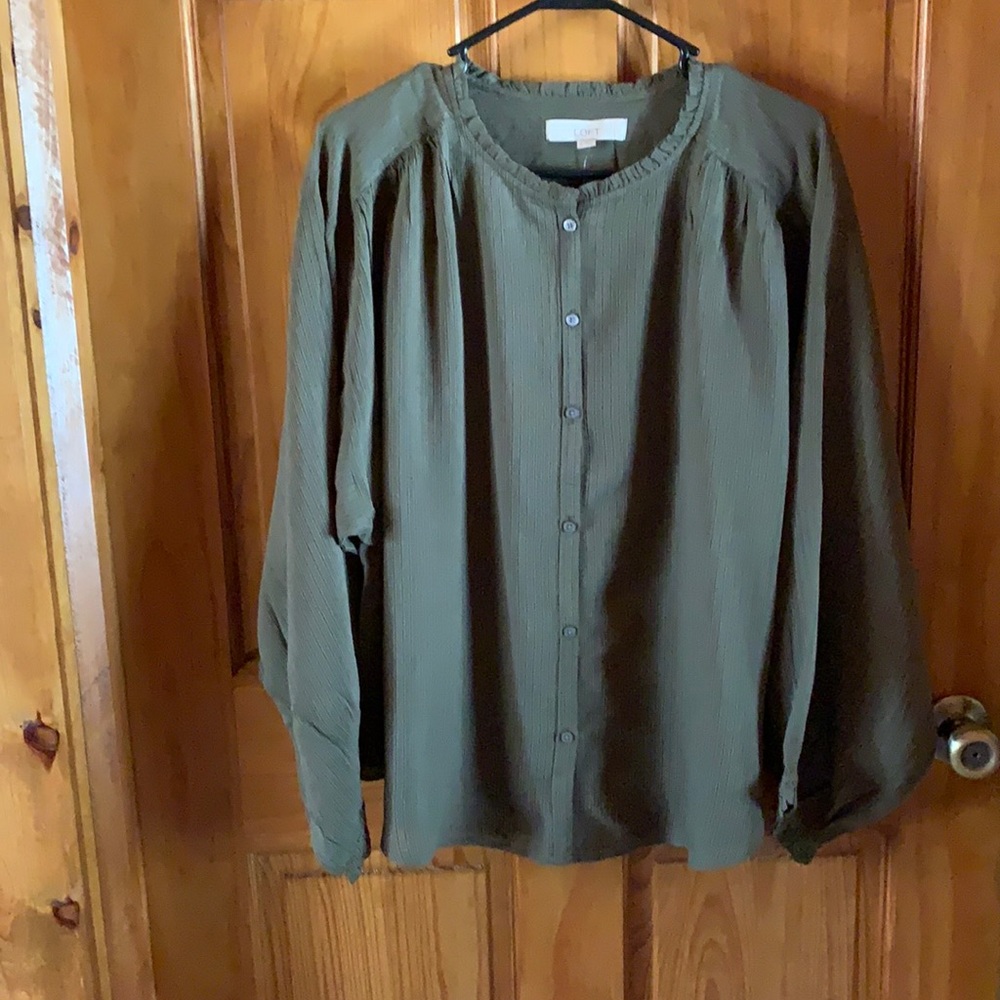 LOFT ARMY GREEN LONG SLEEVED BLOUSE